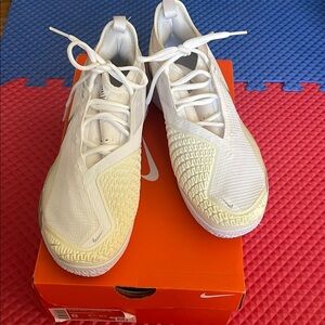 Nike react vapor NXT court shoes white new with box never worn